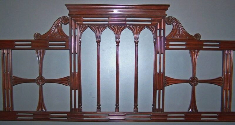 18th Century East Indies Raj Bed with Paws