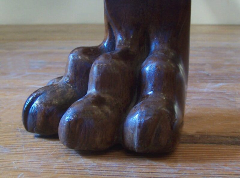 18th Century East Indies Raj Bed with Paws
