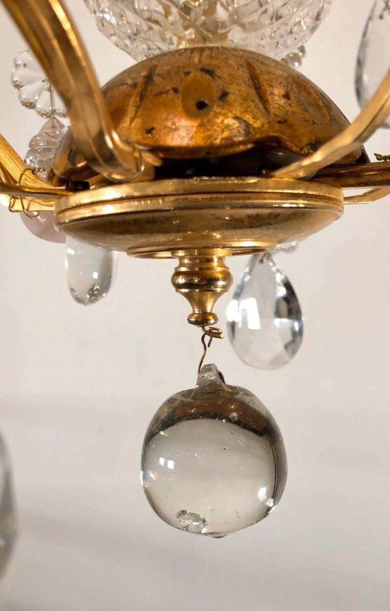20th Century Gilt Bronze and Crystal Italian Chandelier - Image 7