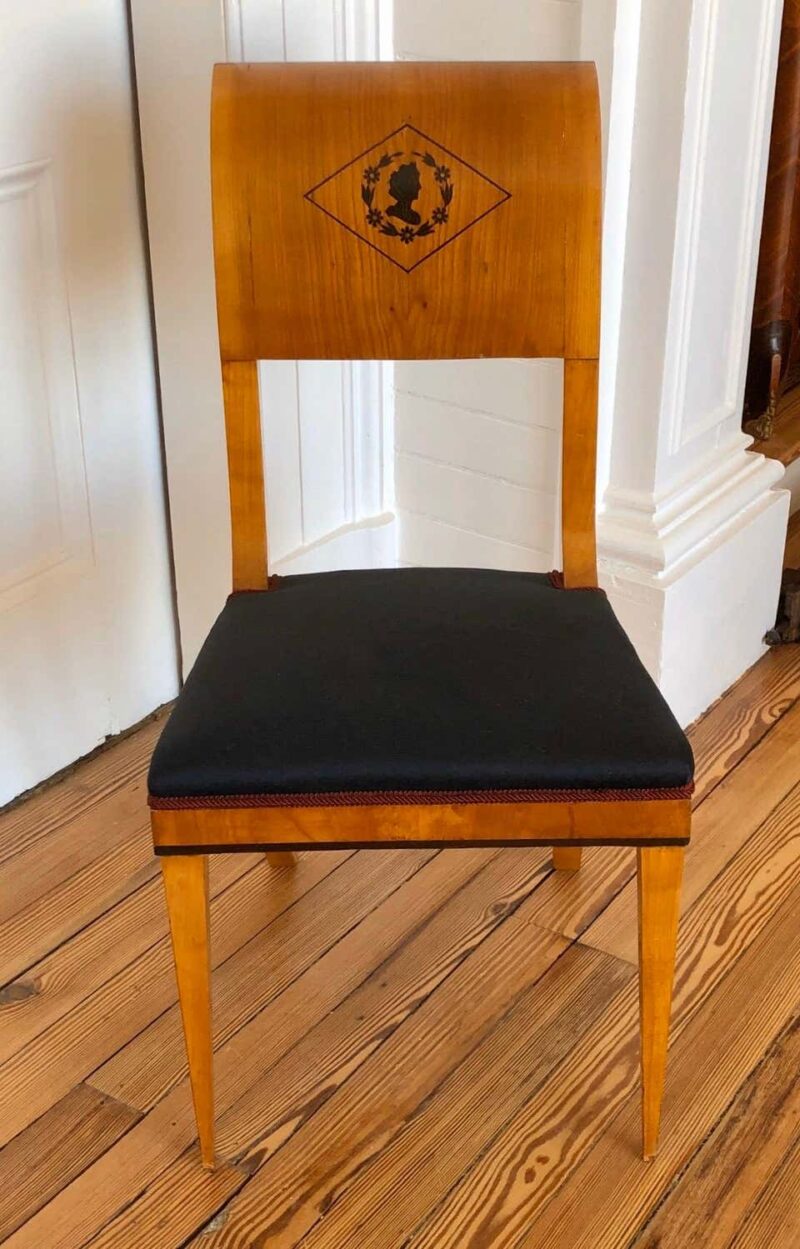 Set of 4 Austrian Scrolled Back Side Chairs with Ebony Inlaid Silhouettes - Image 3