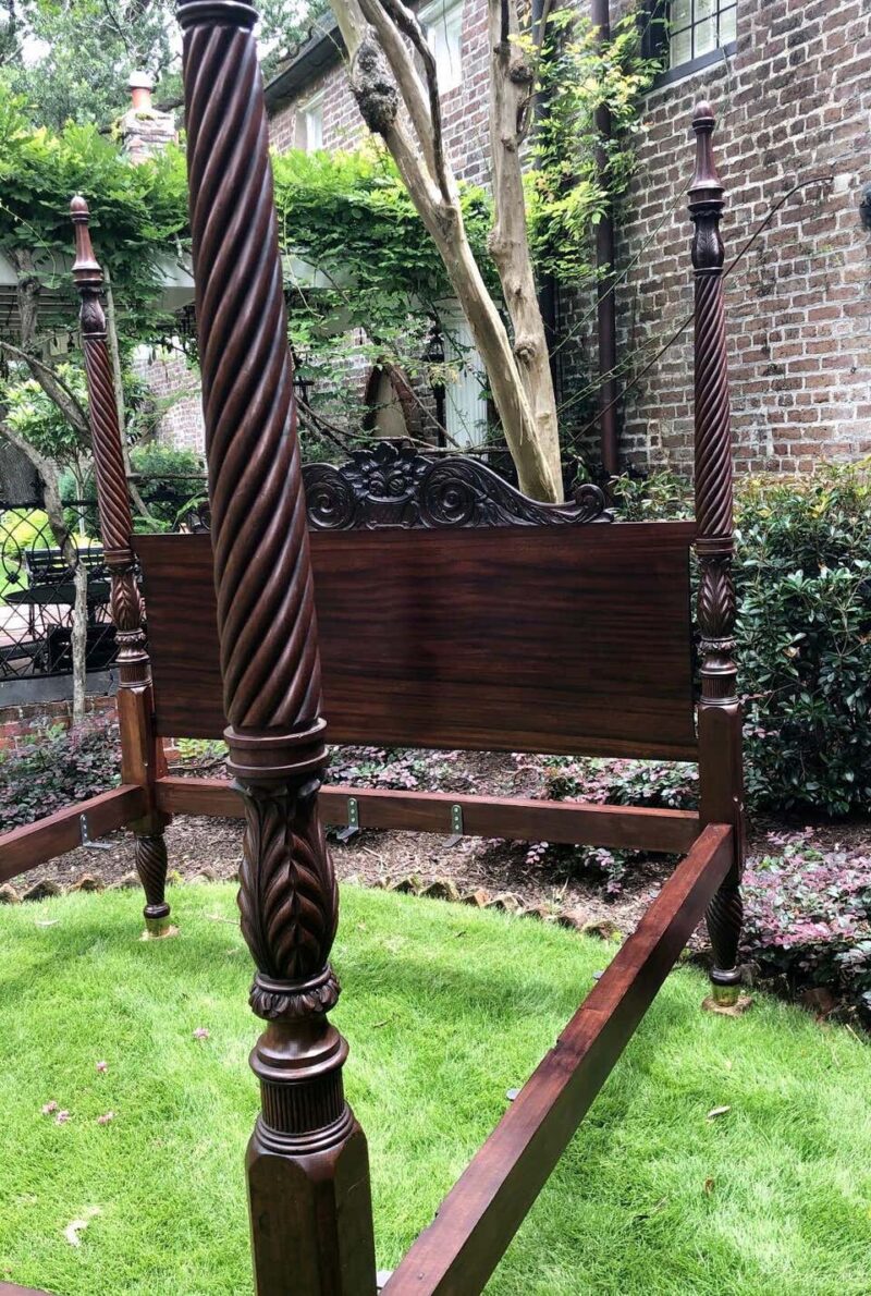 American Federal Four Poster Mahogany King-Size Bed, Early 19th Century - Image 3