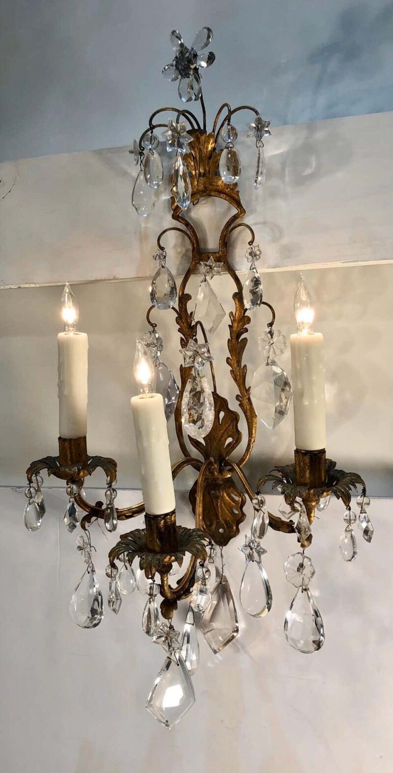 Pair of 19th Century Italian Gilt Tôle Rock Crystal Sconces - Image 2
