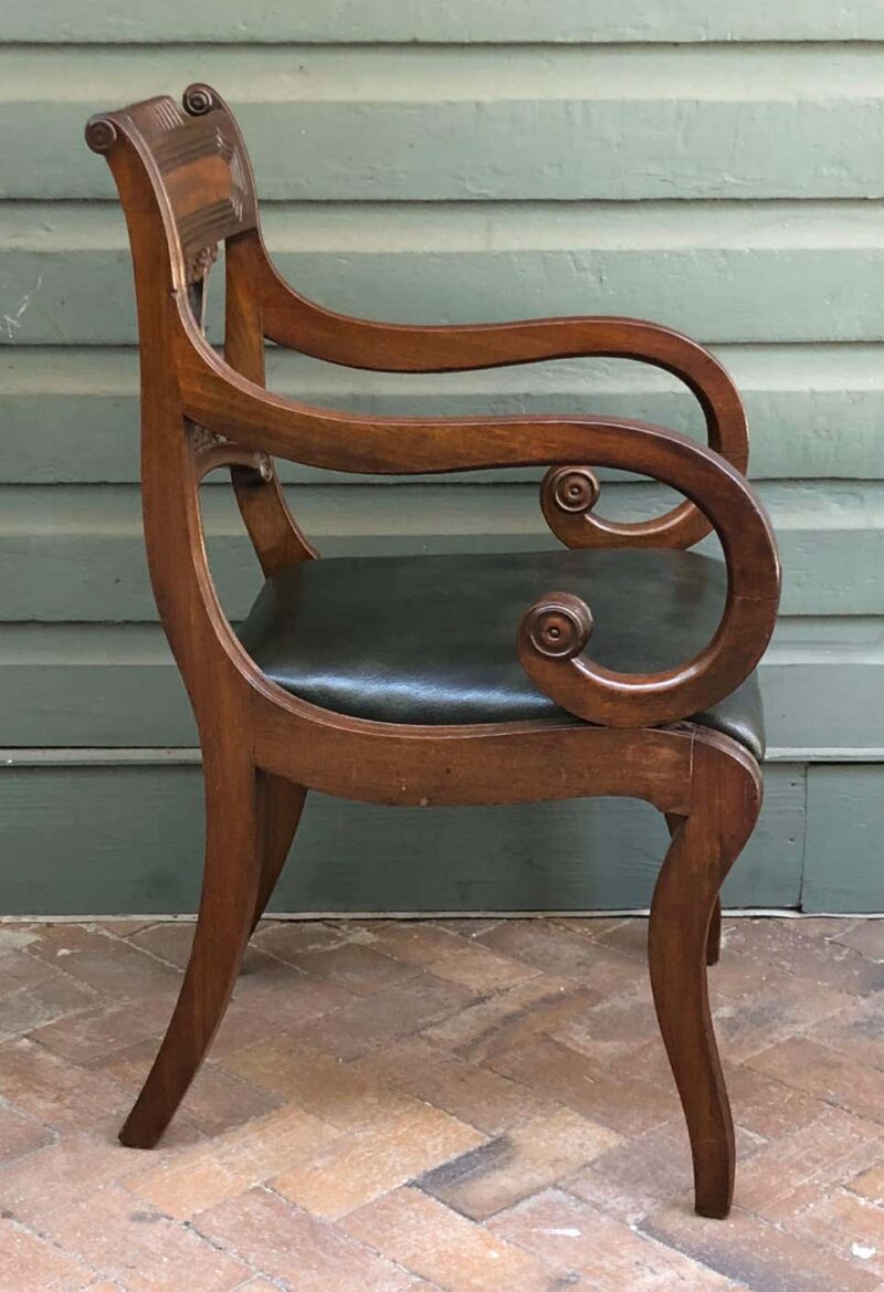 Important Set of Eight Regency Period Mahogany Dining Chairs, Early 19th Century - Image 3