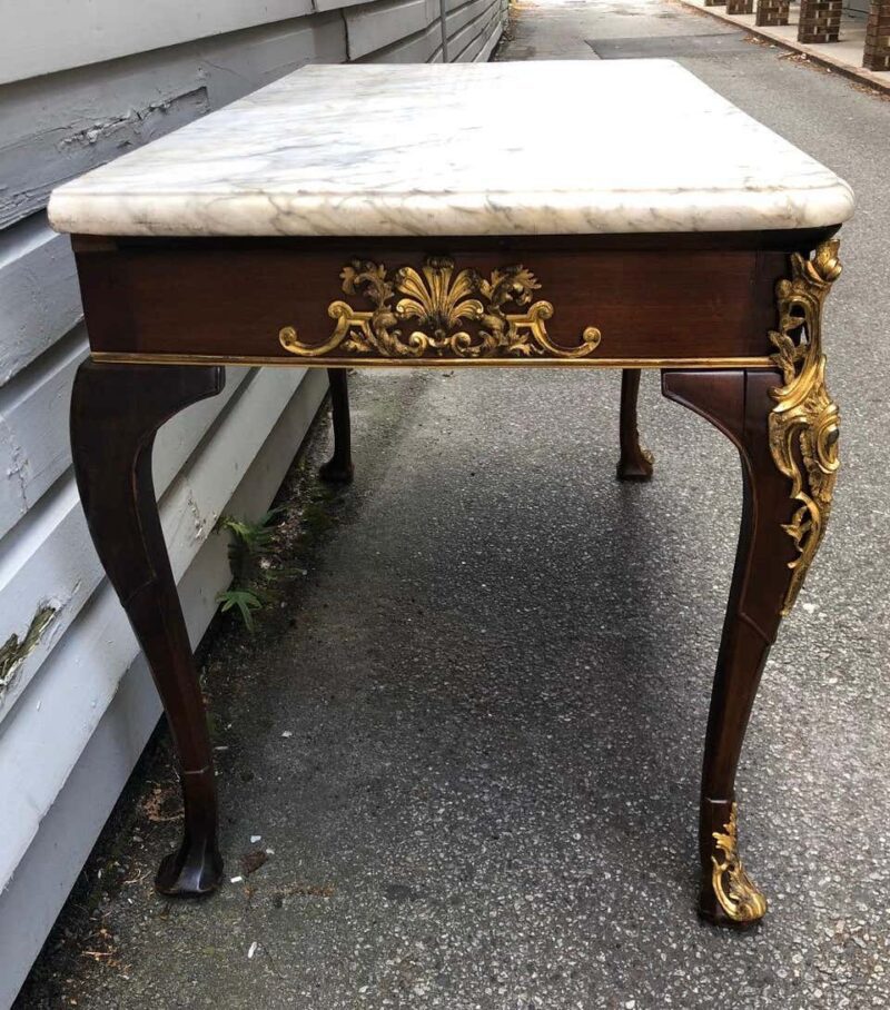 Malahide Castle George II Irish Marble-Top and Mahogany Console / Slab Table - Image 6
