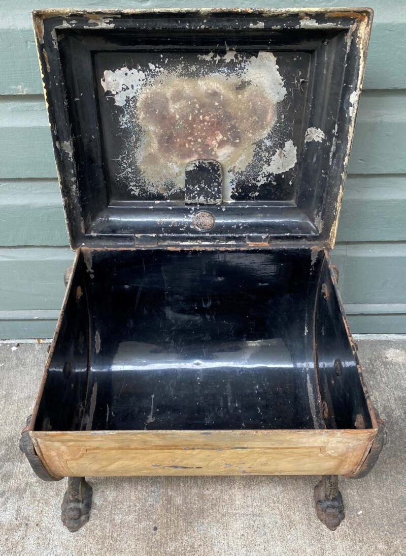 19th Century English Regency Tole Coal Hod Labeled Henry Loveridge - Image 5
