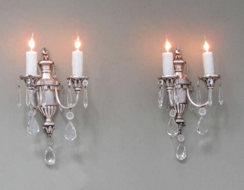 Early 20th Century Italian Neoclassical Silvered Bronze Urn and Crystal Sconces - Image 4