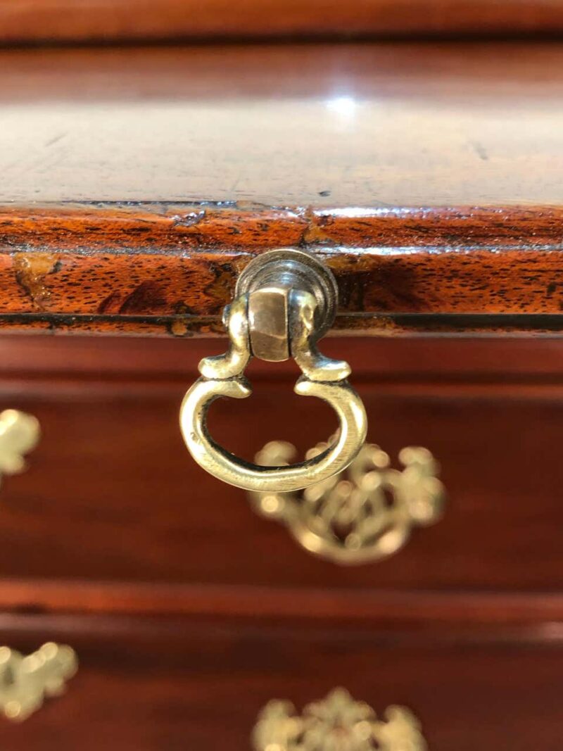 18th Century Solid Mahogany English Bachelors Chest with Brushing Slide - Image 8